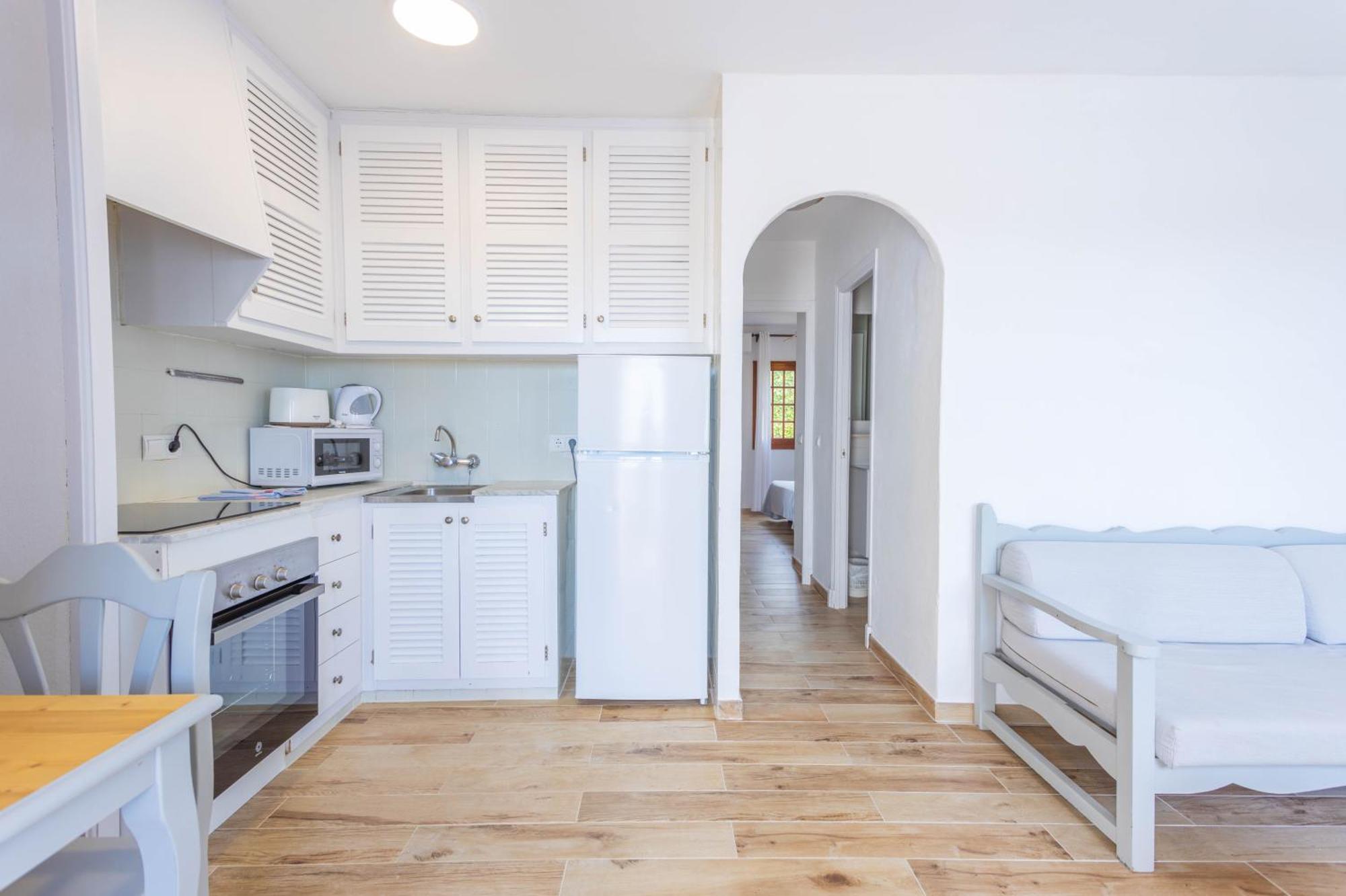 Apartamentos Son Bou Gardens By Menorcarentals Екстериор снимка