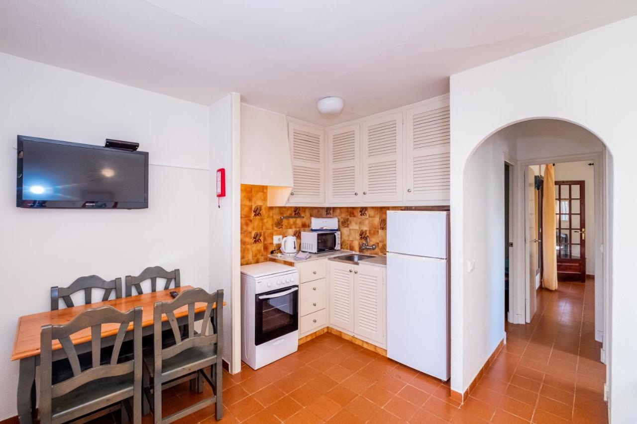 Apartamentos Son Bou Gardens By Menorcarentals Екстериор снимка